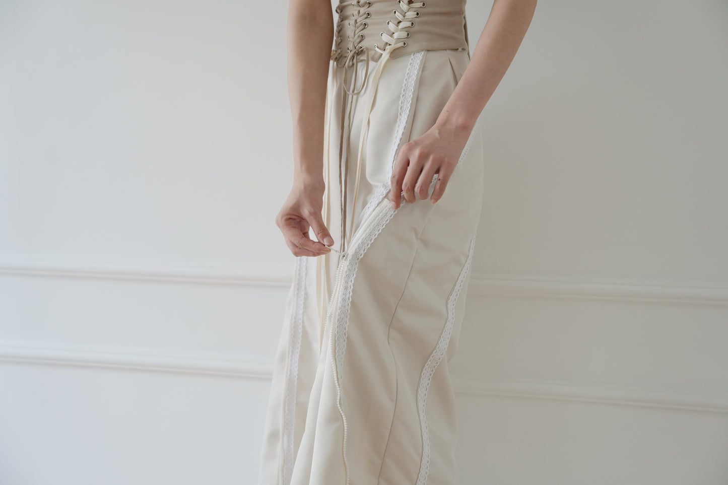 Luft Zipper Loose Trousers